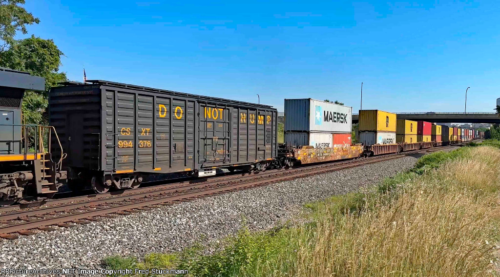 CSX 994376 is a track geometry car.